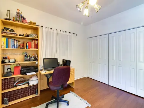 7950 Old Cutler Road Coral Gables FL 33143