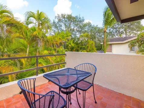7950 Old Cutler Road Coral Gables FL 33143