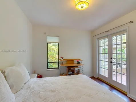 7950 Old Cutler Road Coral Gables FL 33143