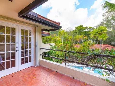 7950 Old Cutler Road Coral Gables FL 33143