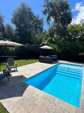 1430 NE 149th Street Miami FL 33161