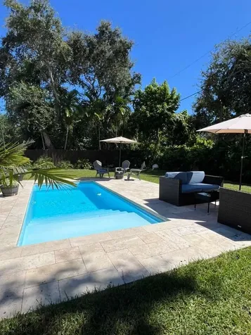 1430 NE 149th Street Miami FL 33161