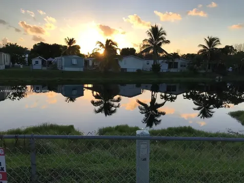 35250 SW 177 Th Ct # 168 Homestead FL 33034