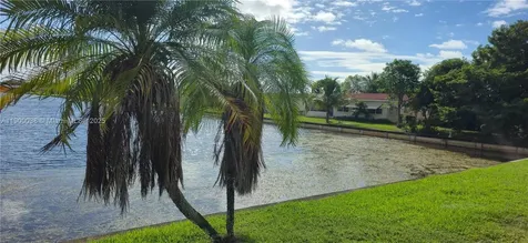 4404 NW 46th Way Tamarac FL 33319