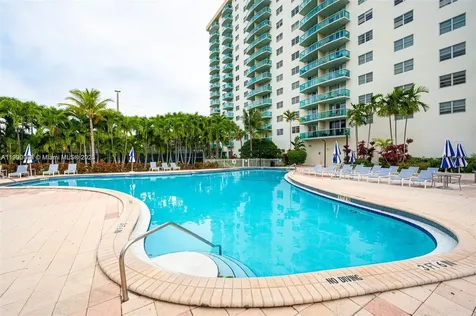 19370 Collins Avenue Sunny Isles Beach FL 33160
