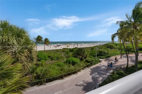 100 Lincoln Road Miami Beach FL 33139