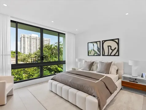 1501 NE 103rd Street Miami Shores FL 33138