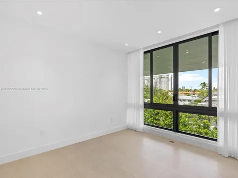 1501 NE 103rd Street Miami Shores FL 33138