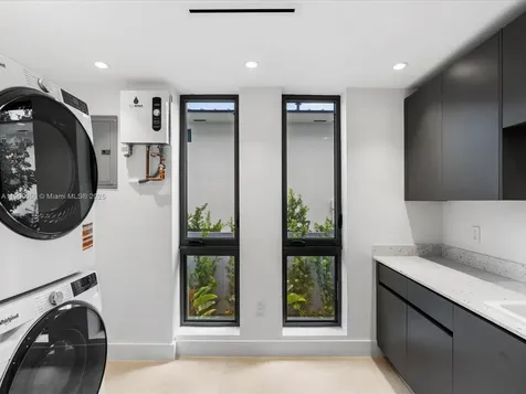 1501 NE 103rd Street Miami Shores FL 33138