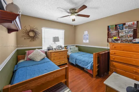 15846 SW 143rd Court Miami FL 33177