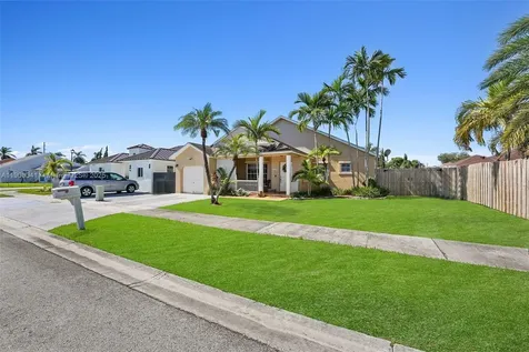 15846 SW 143rd Court Miami FL 33177