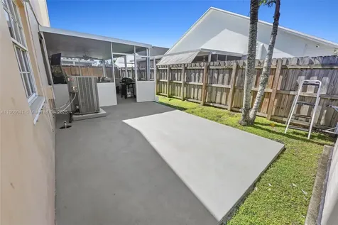 15846 SW 143rd Court Miami FL 33177