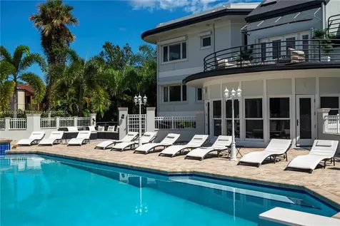 2827 S Indian River Drive Fort Pierce FL 34982