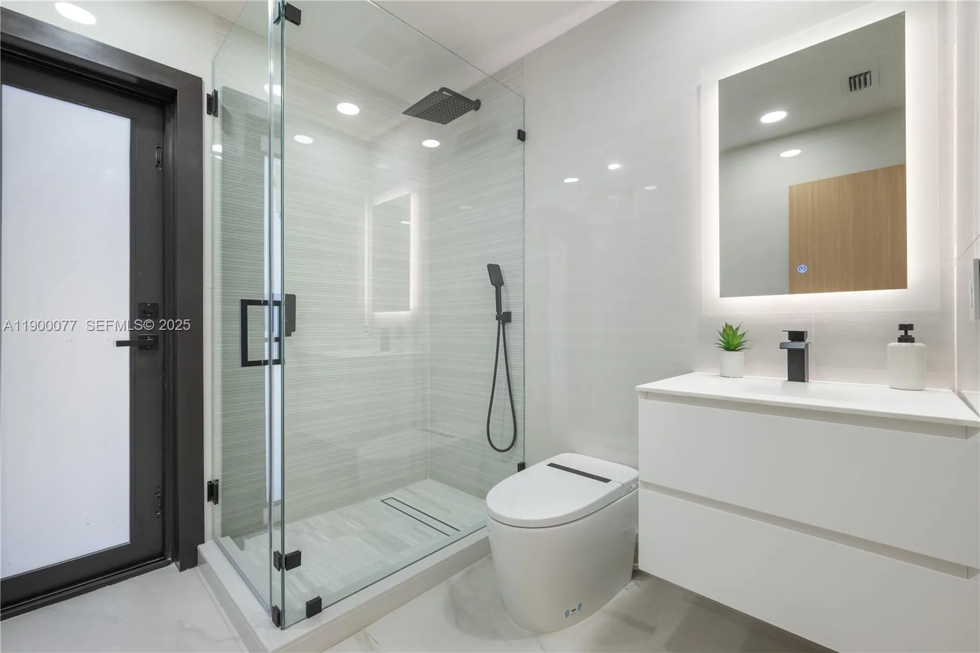 2415 NE 35th Drive Fort Lauderdale FL 33308