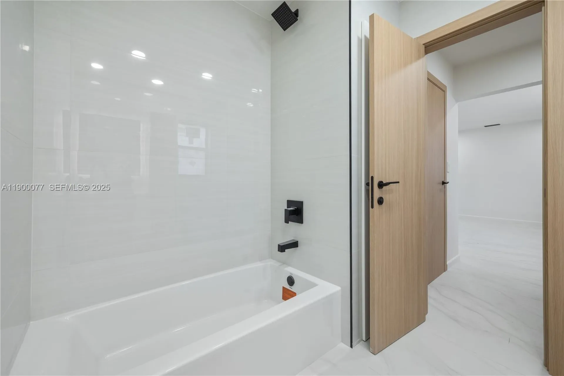 2415 NE 35th Drive Fort Lauderdale FL 33308