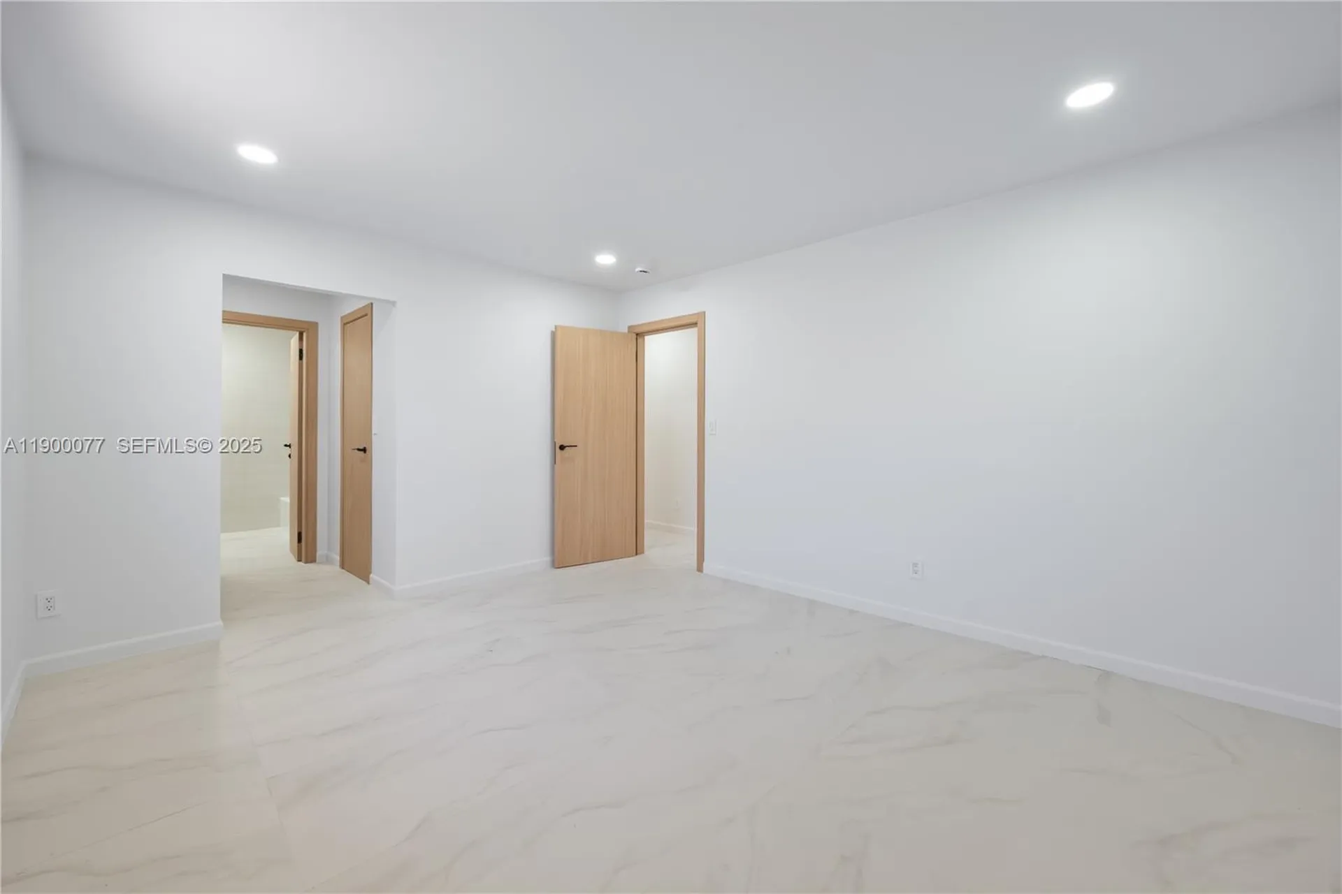 2415 NE 35th Drive Fort Lauderdale FL 33308