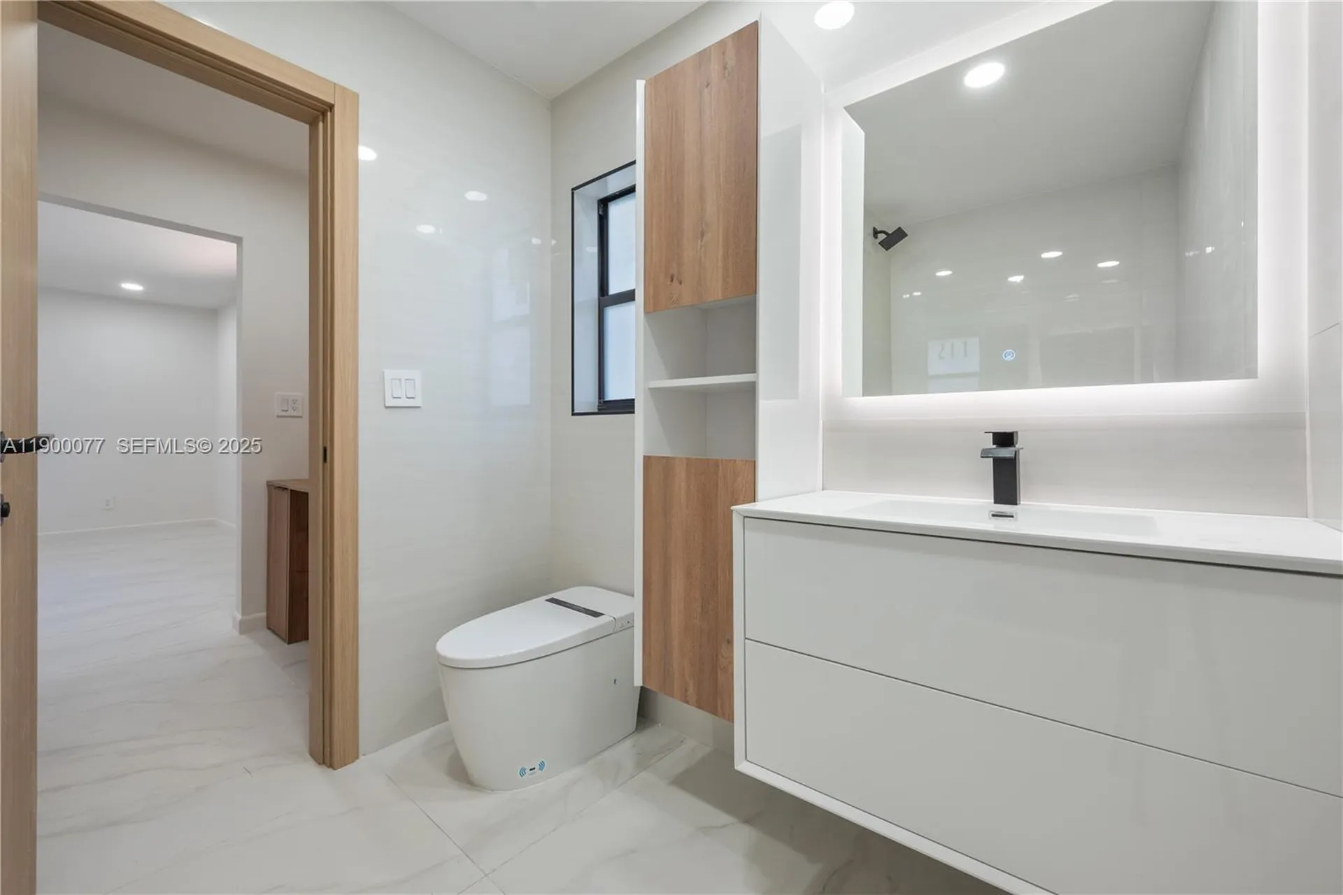 2415 NE 35th Drive Fort Lauderdale FL 33308