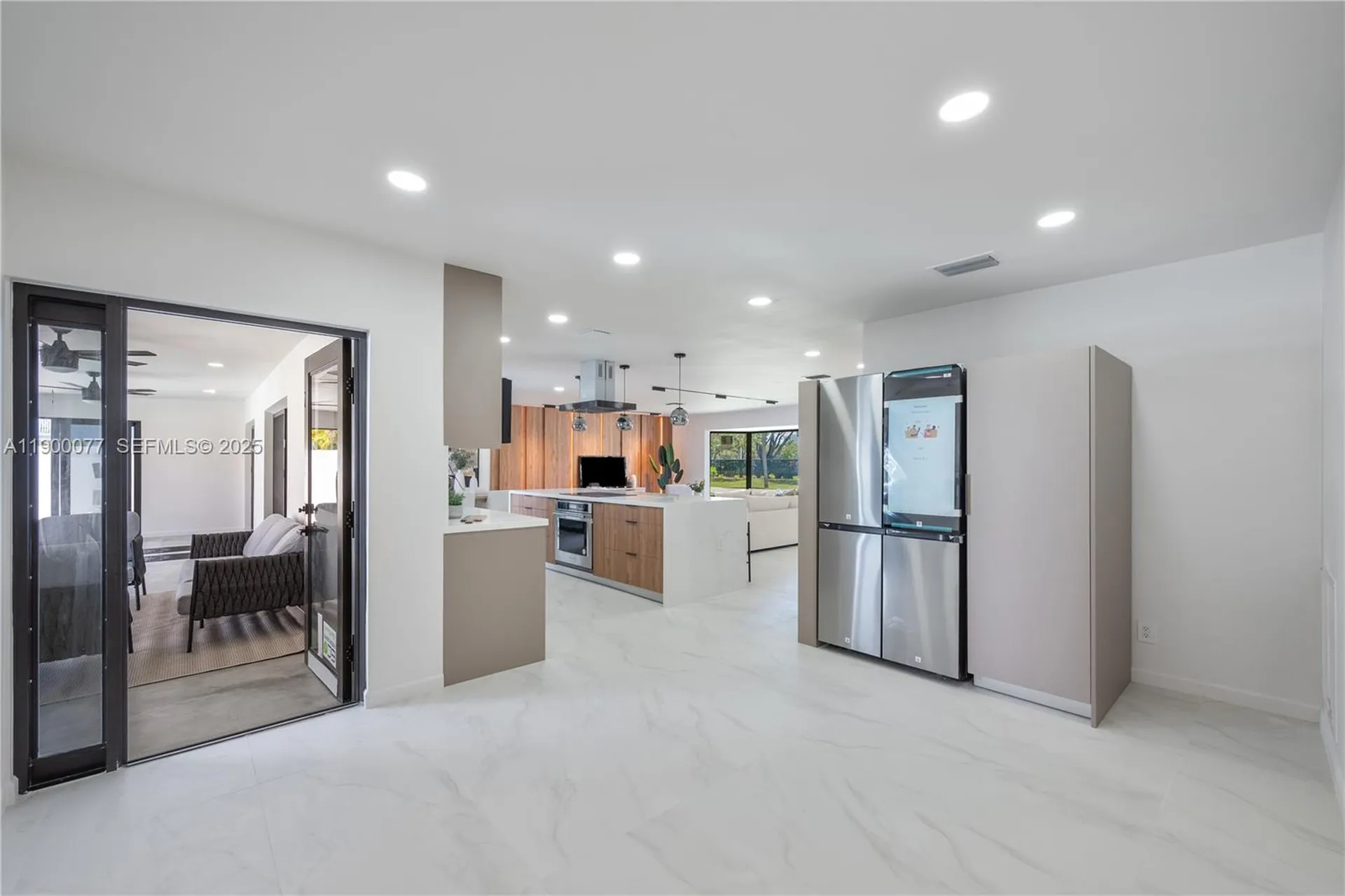 2415 NE 35th Drive Fort Lauderdale FL 33308