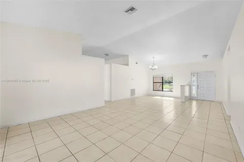 9601 Dunhill Drive Miramar FL 33025