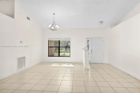 9601 Dunhill Drive Miramar FL 33025