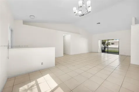 9601 Dunhill Drive Miramar FL 33025