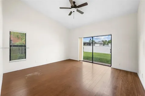 9601 Dunhill Drive Miramar FL 33025