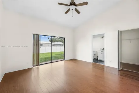 9601 Dunhill Drive Miramar FL 33025