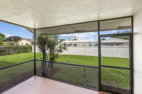 9601 Dunhill Drive Miramar FL 33025