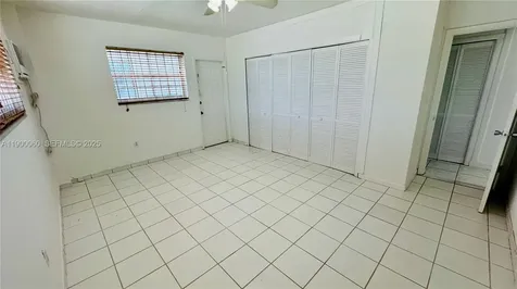 8000 Tatum Waterway Drive Miami Beach FL 33141