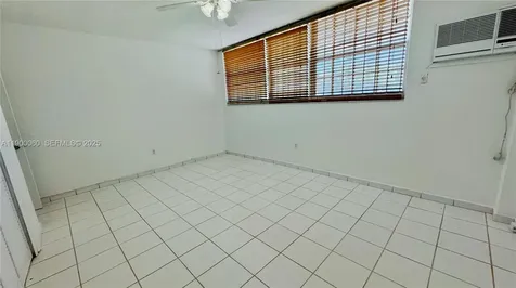 8000 Tatum Waterway Drive Miami Beach FL 33141