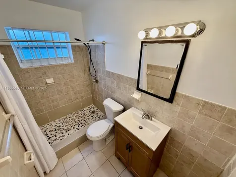 8000 Tatum Waterway Drive Miami Beach FL 33141