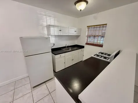 8000 Tatum Waterway Drive Miami Beach FL 33141