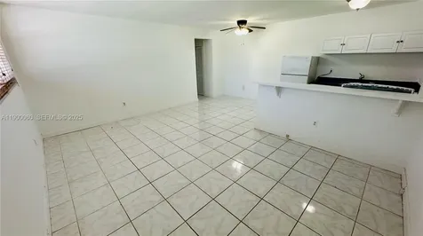 8000 Tatum Waterway Drive Miami Beach FL 33141