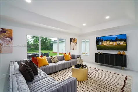 11066 N 46th Place N West Palm Beach FL 33411