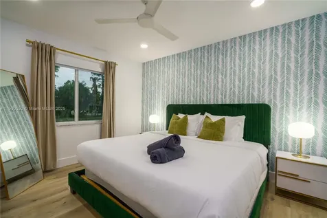 11066 N 46th Place N West Palm Beach FL 33411