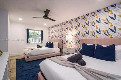 11066 N 46th Place N West Palm Beach FL 33411