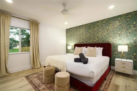 11066 N 46th Place N West Palm Beach FL 33411