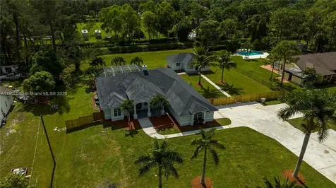 11066 N 46th Place N West Palm Beach FL 33411