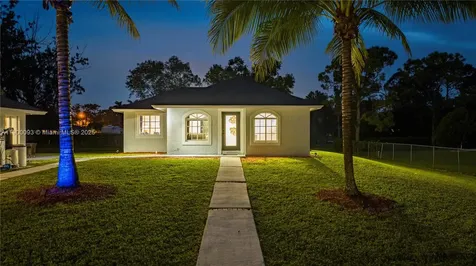 11066 N 46th Place N West Palm Beach FL 33411