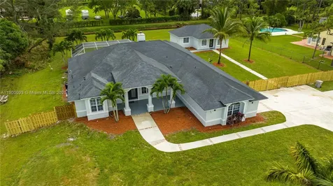 11066 N 46th Place N West Palm Beach FL 33411