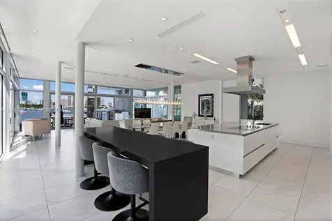 440 S Hibiscus Drive Miami Beach FL 33139