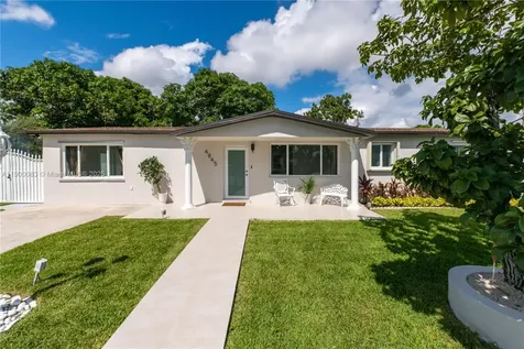 4845 NW 169th Street Miami Gardens FL 33055