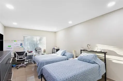 5665 W 20th Avenue Hialeah FL 33012