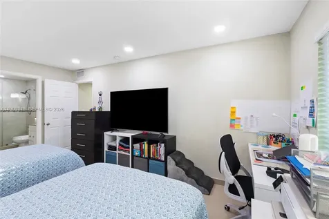5665 W 20th Avenue Hialeah FL 33012