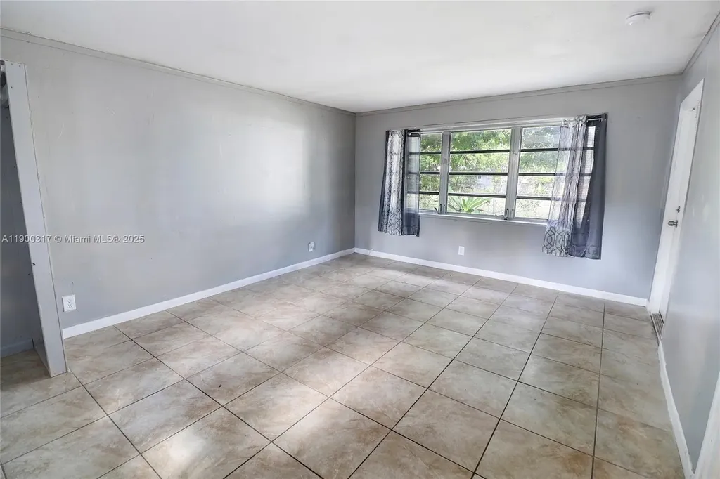 1807 NW 15th Avenue Fort Lauderdale FL 33311