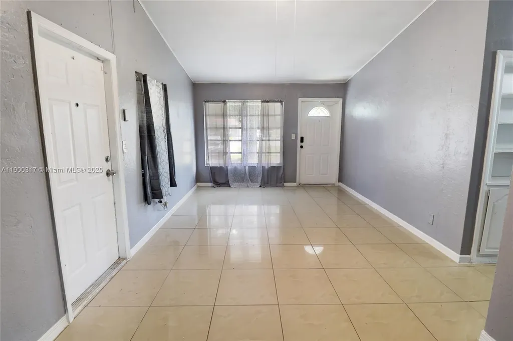 1807 NW 15th Avenue Fort Lauderdale FL 33311