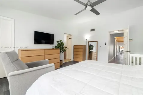 10642 SW 79th Terrace Miami FL 33173