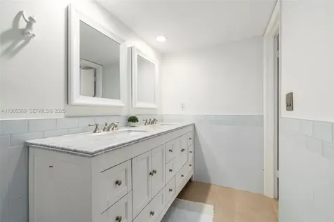 10642 SW 79th Terrace Miami FL 33173