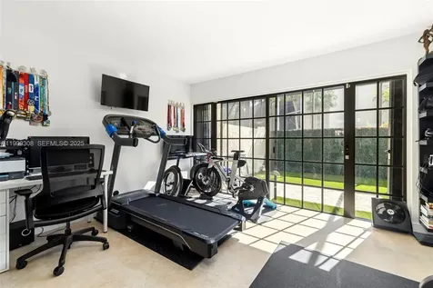 10642 SW 79th Terrace Miami FL 33173