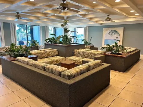 10642 SW 79th Terrace Miami FL 33173